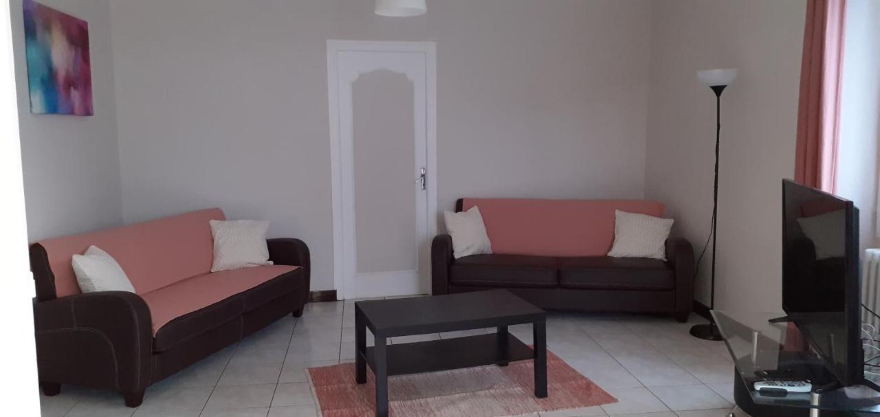 Rainbow Cottage Merillac Luaran gambar